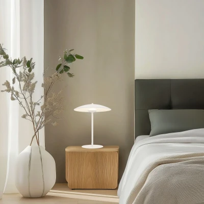 Obrázok používateľa Biela LED stolová lampa s kovovým tienidlom (výška 41 cm) Lund Candellux Lighting
